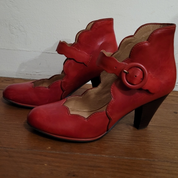 MIZ MOOZ | Women's Heels - Picture 4 of 6